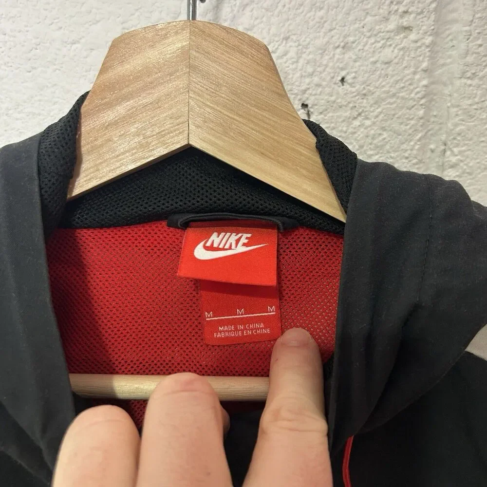 Vintage Y2K Nike Air Colorblock Anorak 1/2 Zip “Bulls” 2024 - Picture 3 of 4